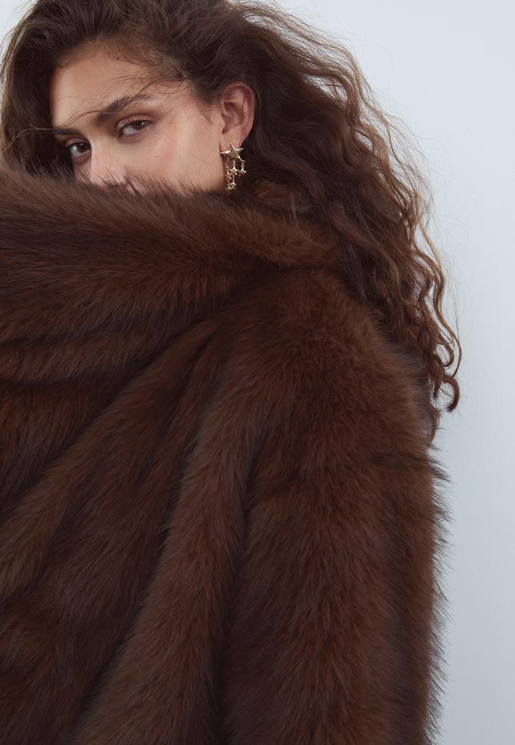 cropped faux fur jacket