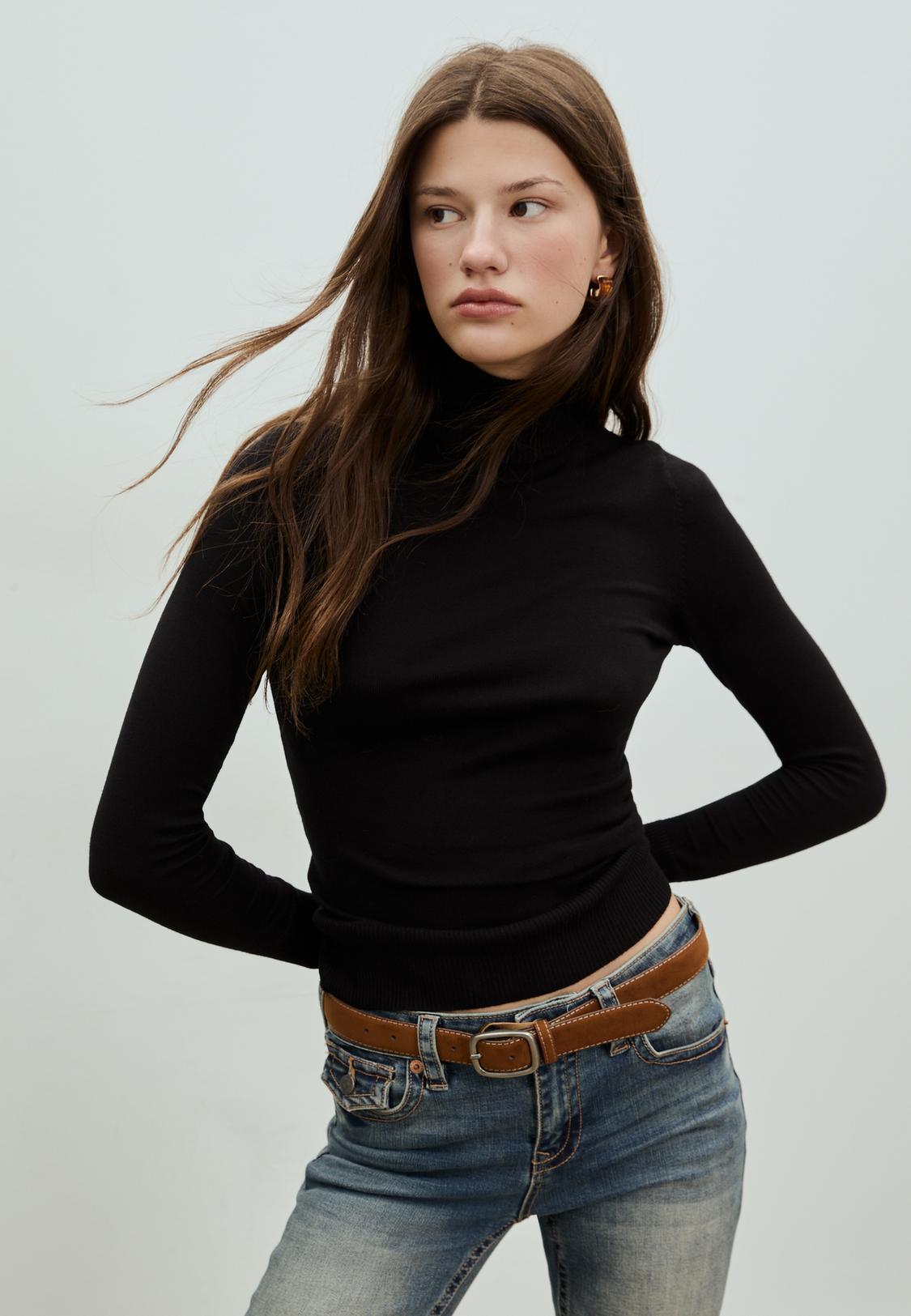 Jersey punto cisne Stradivarius España