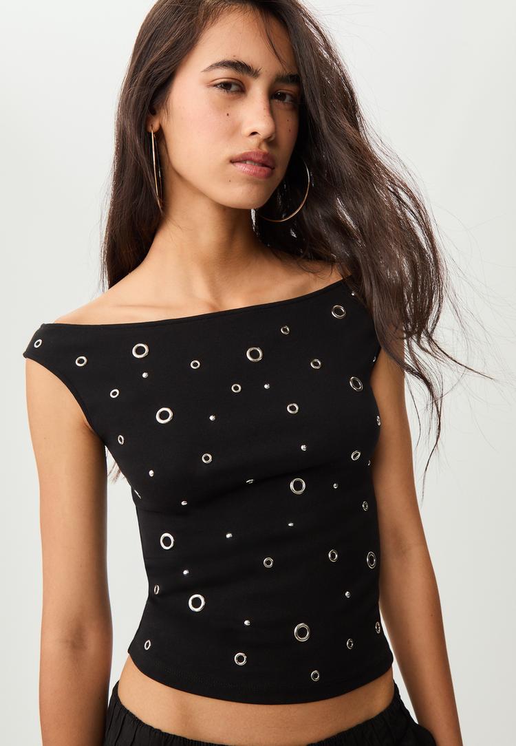 camiseta ojales