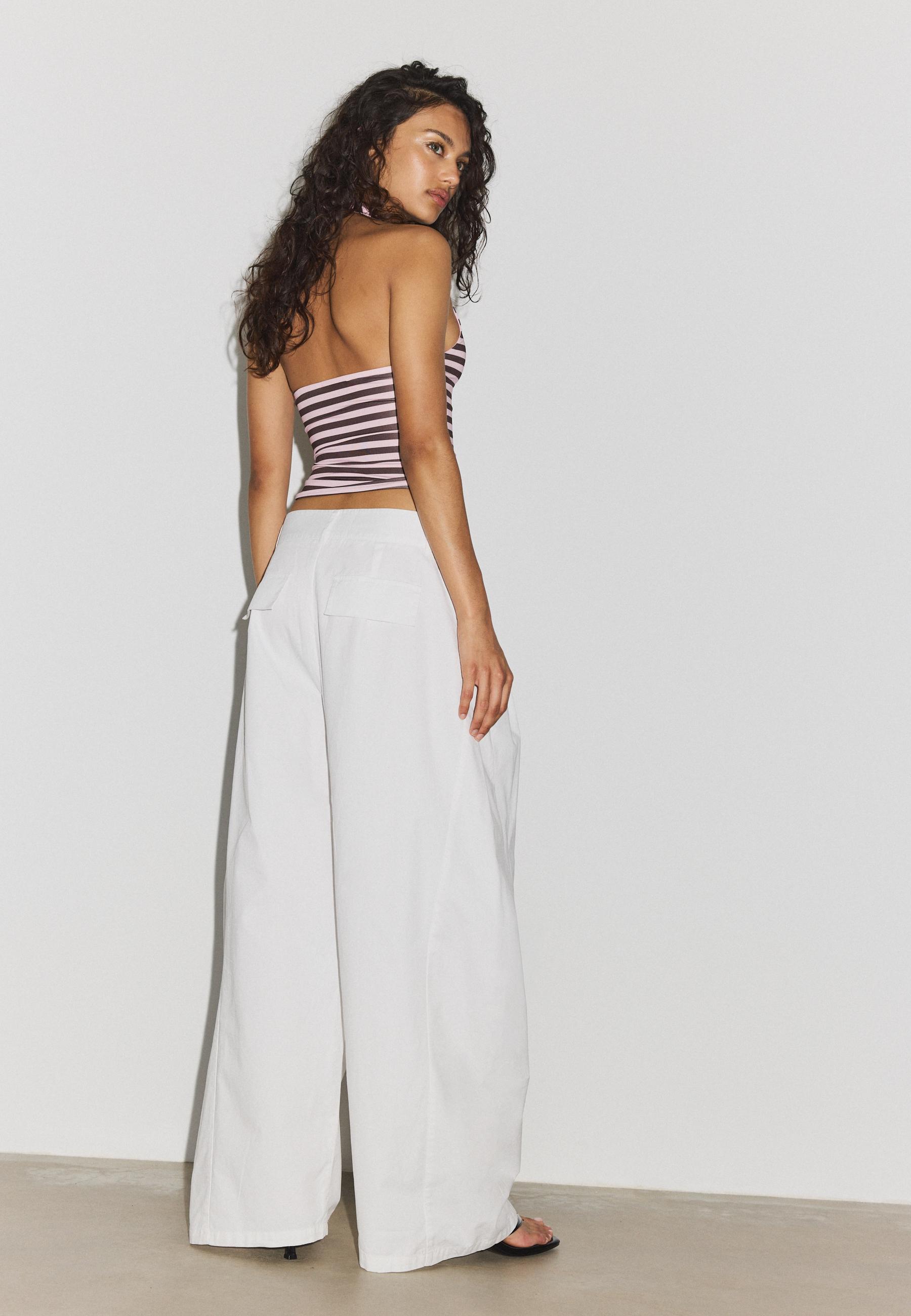 100% Cotton barrel trousers — White