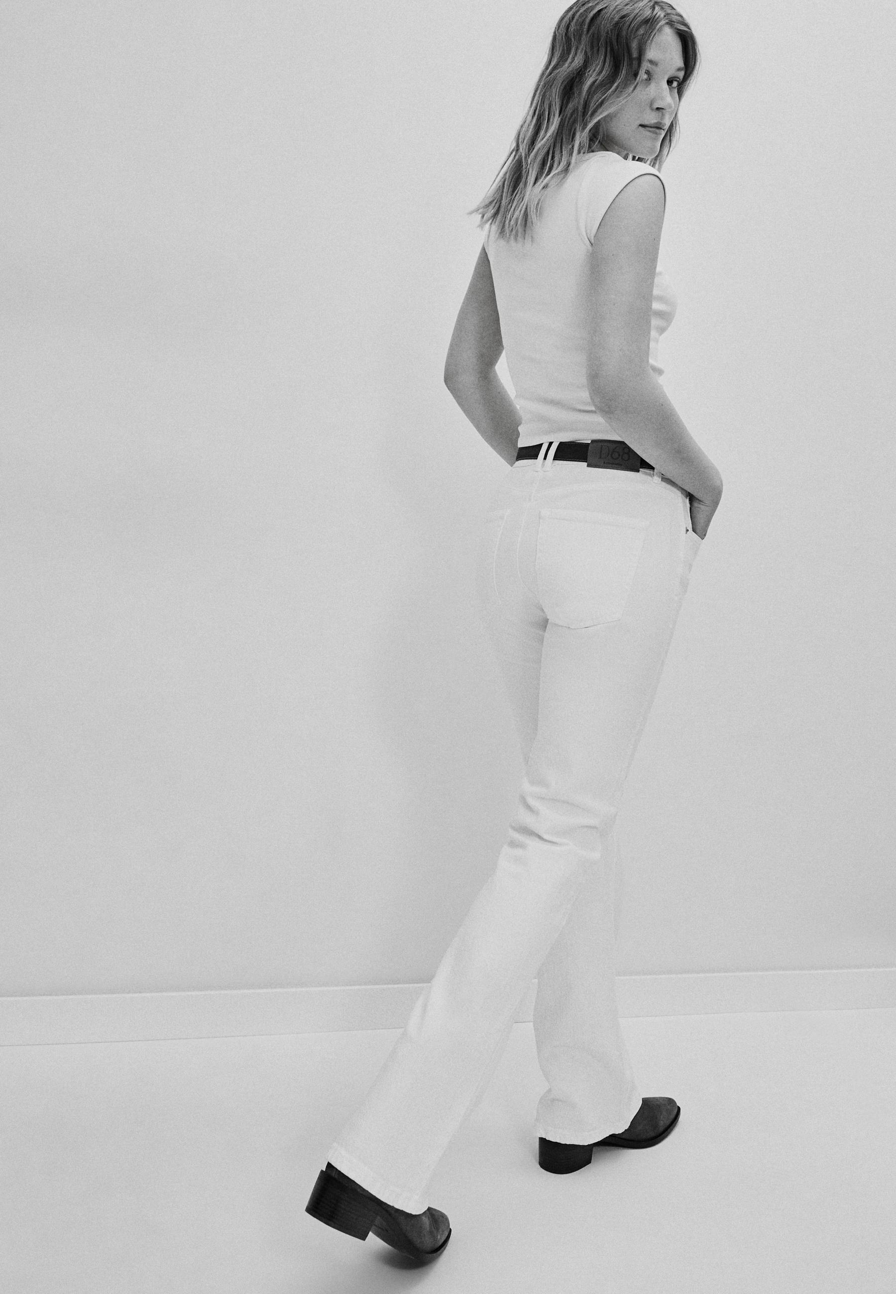 D68 kemerli bootcut jean - Görsel 2