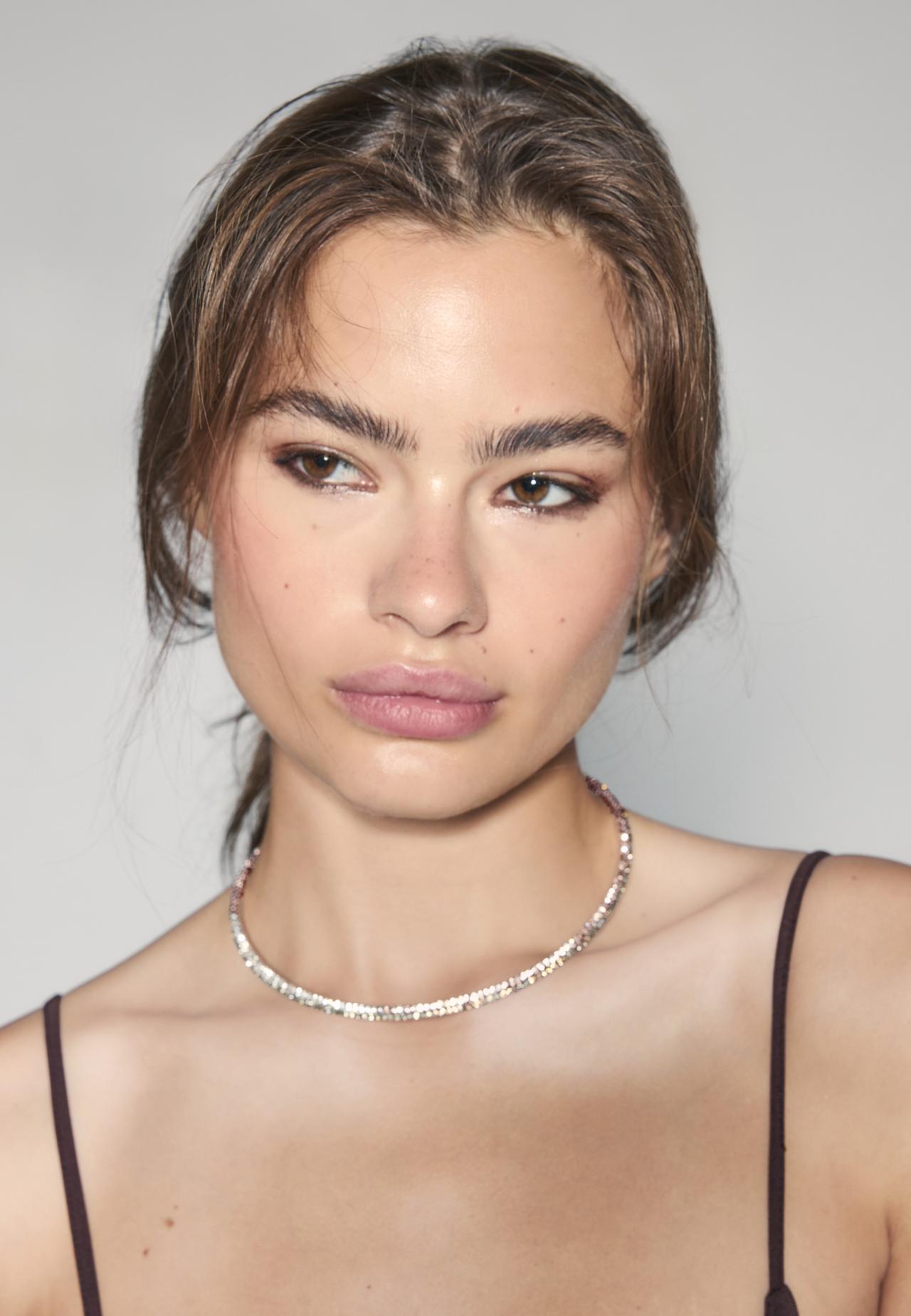 Rhinestone choker necklace — Grey