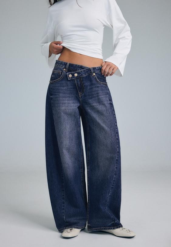 baggy jeans met gekruiste taille