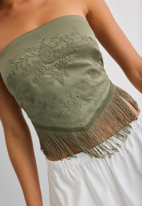 top bustier flecos bordado