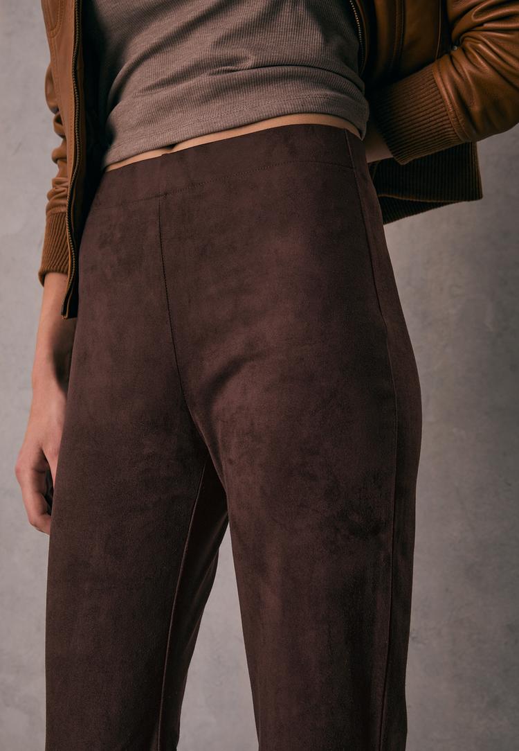 pantalon flare efecto ante