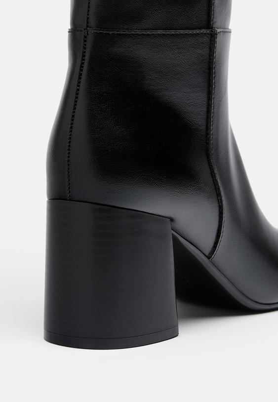 bottes hautes a talon marron