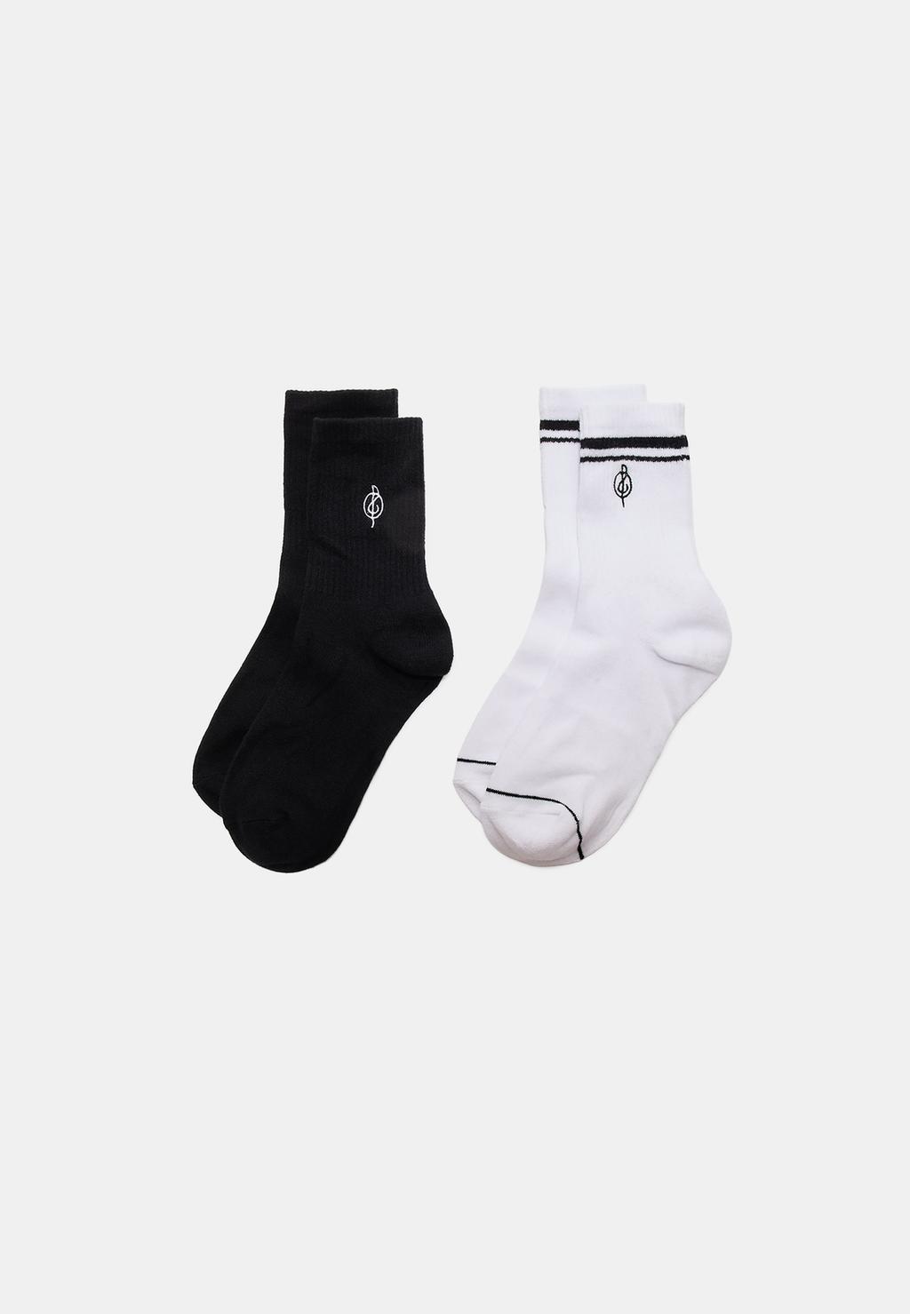 2er-Pack gestreifte Socken mit Stickerei