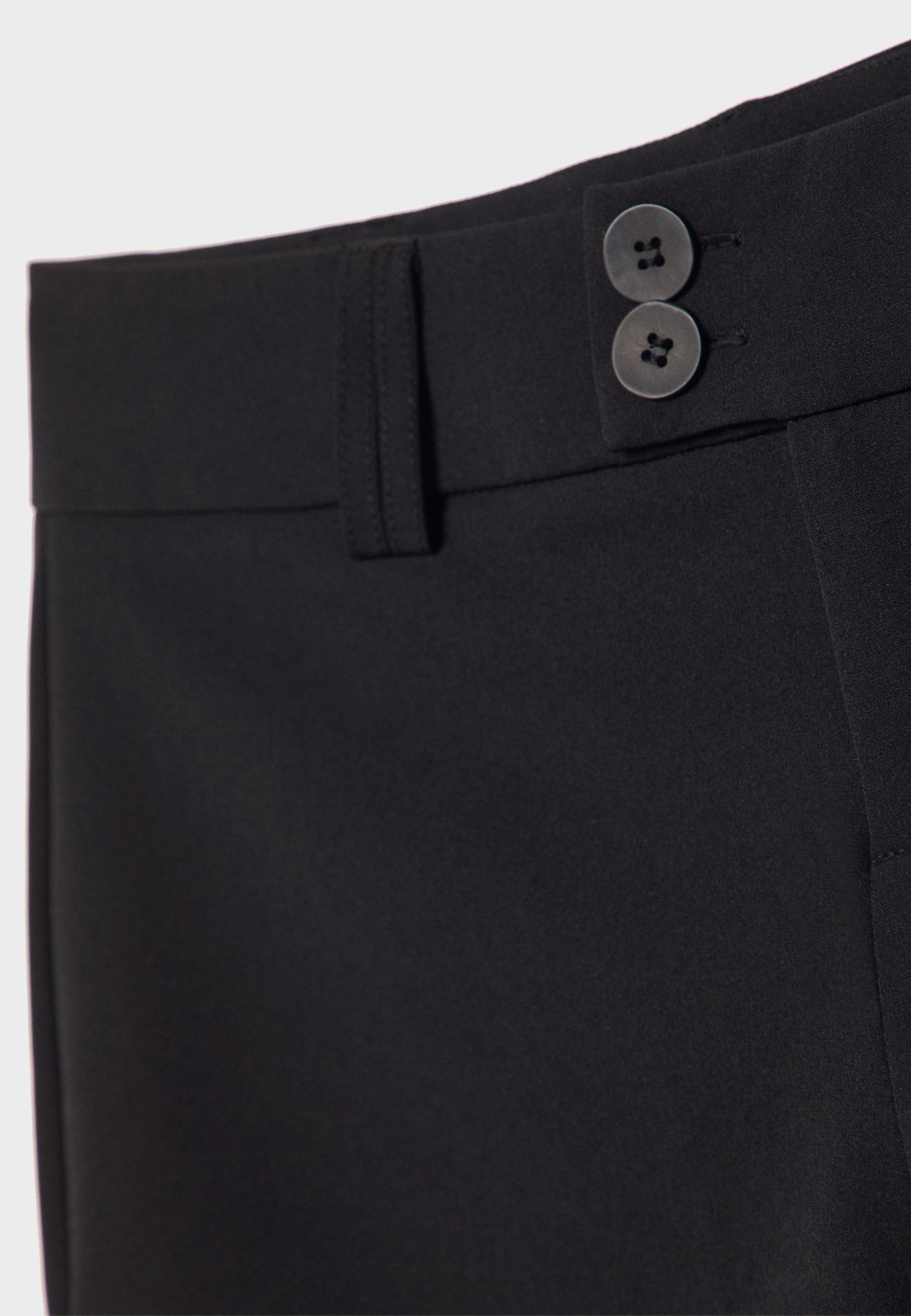 Slim fit tailored mini shorts — Black
