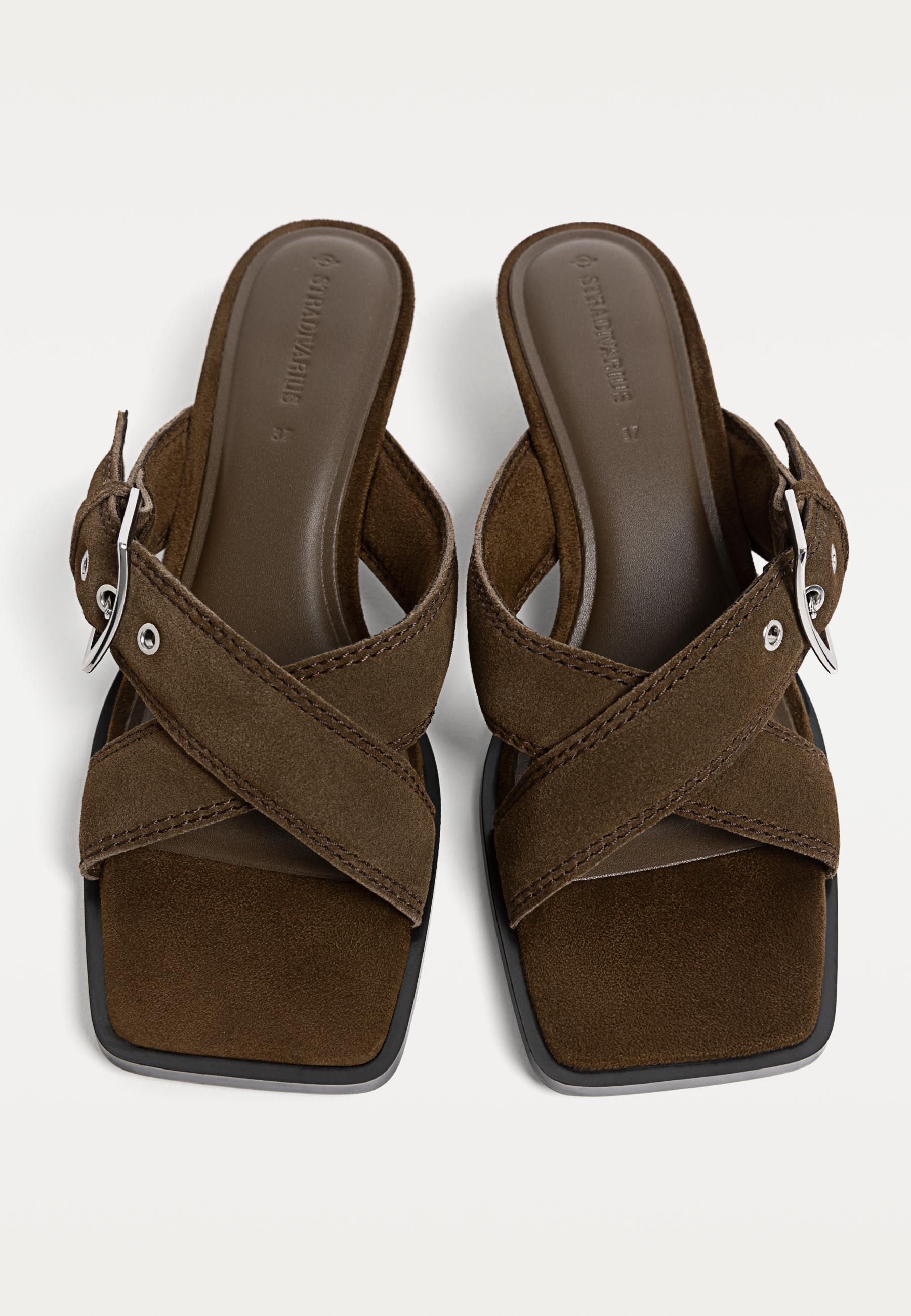 Split leather sandals with criss-cross straps - Women's
