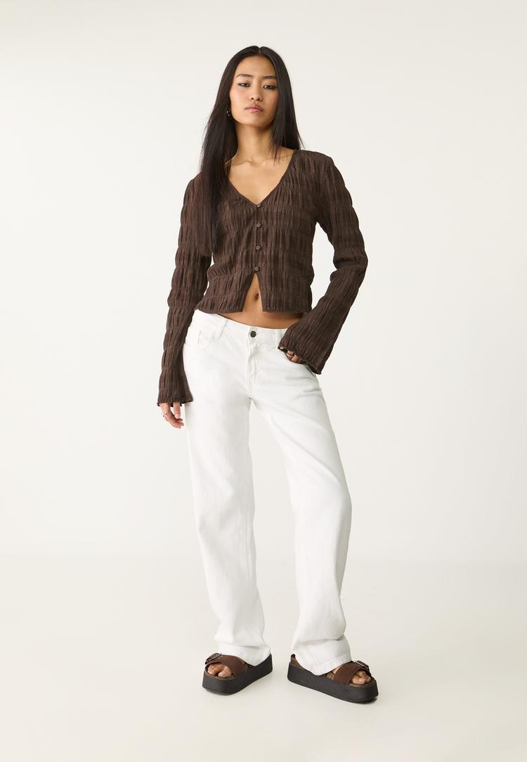 camisa manga comprida com bordados