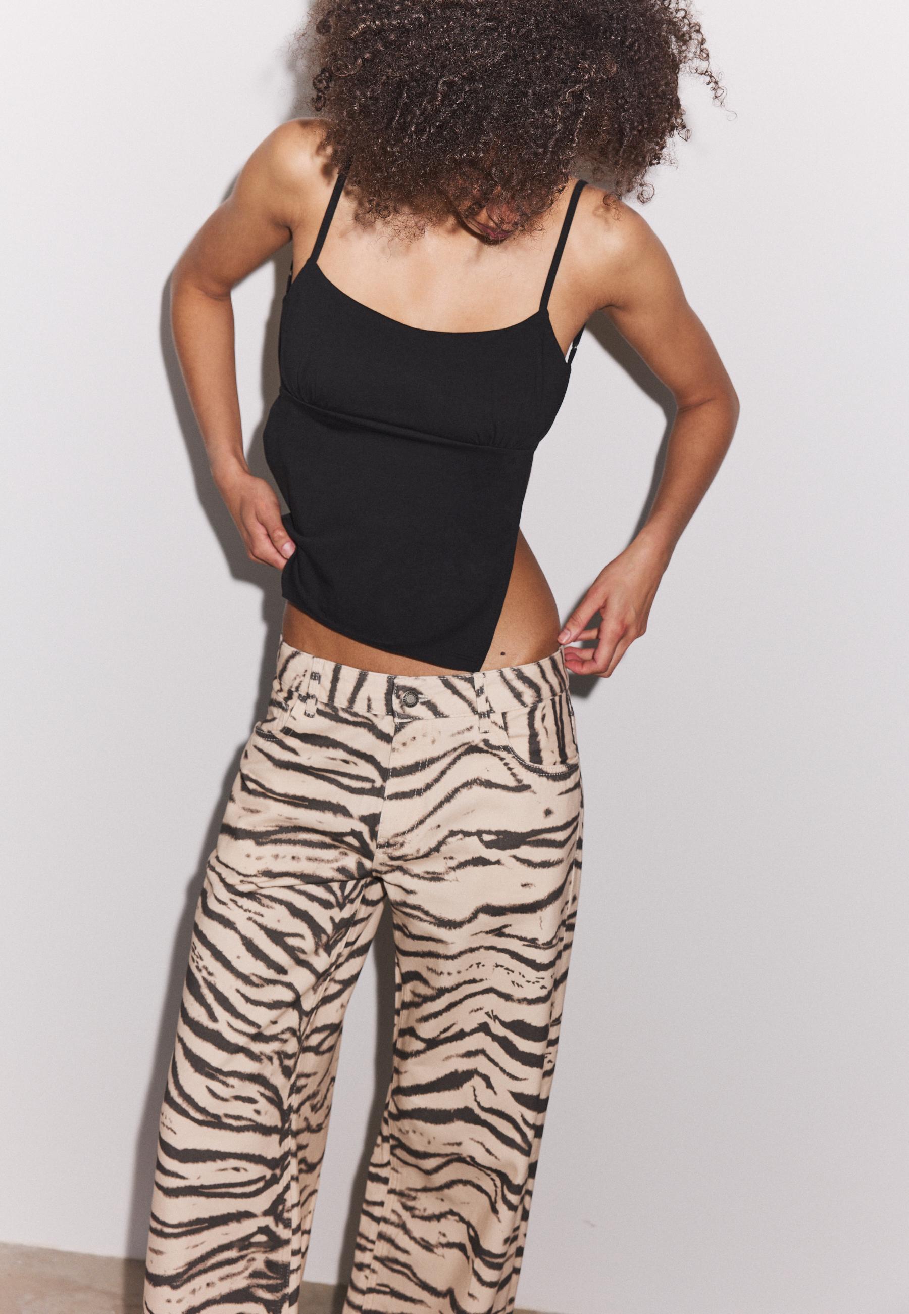 Open back strappy top — Black