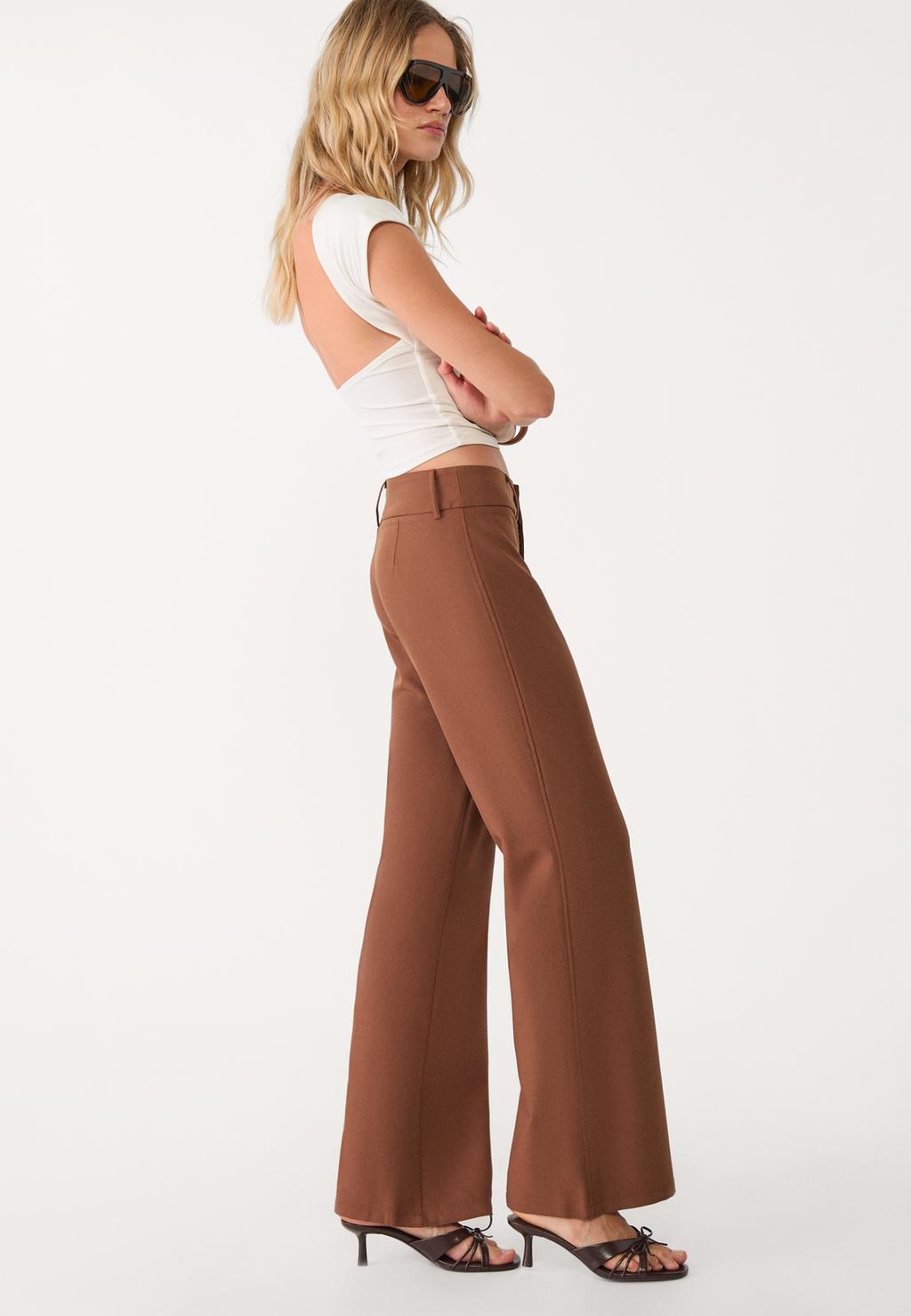 Pantaloni a campana eleganti