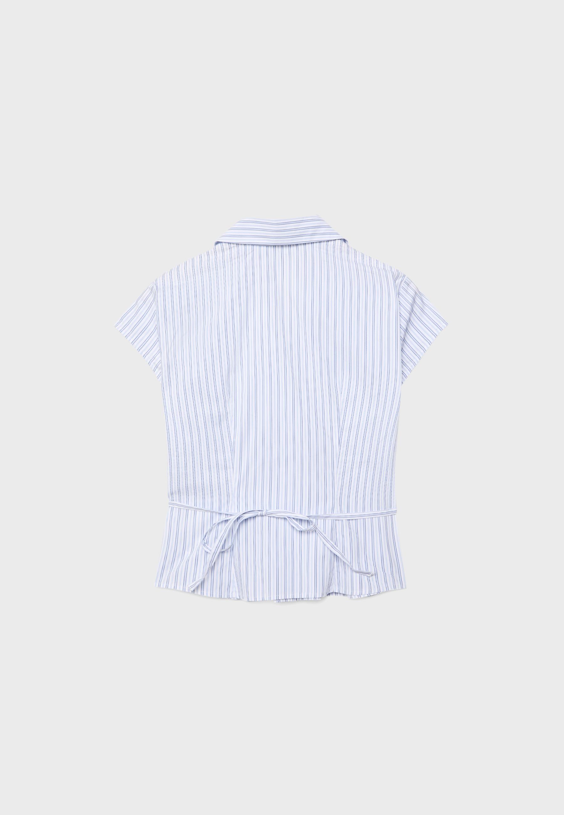 Short sleeve shirt with underbust seam — Sky blue