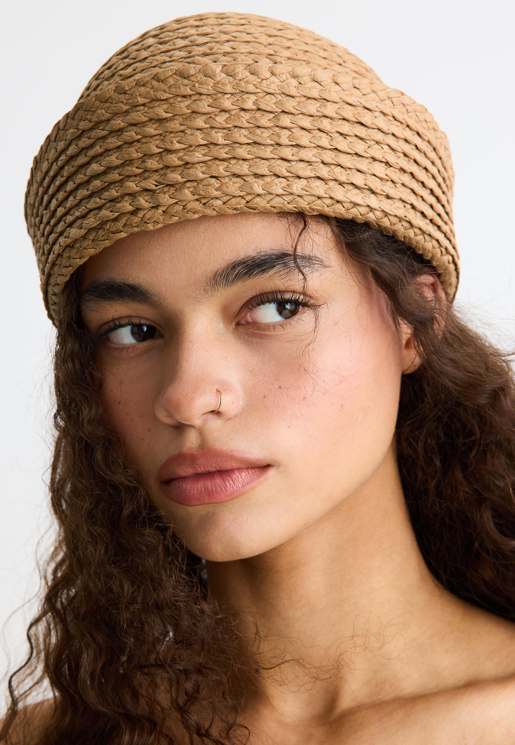 Braided raffia hat — Beige