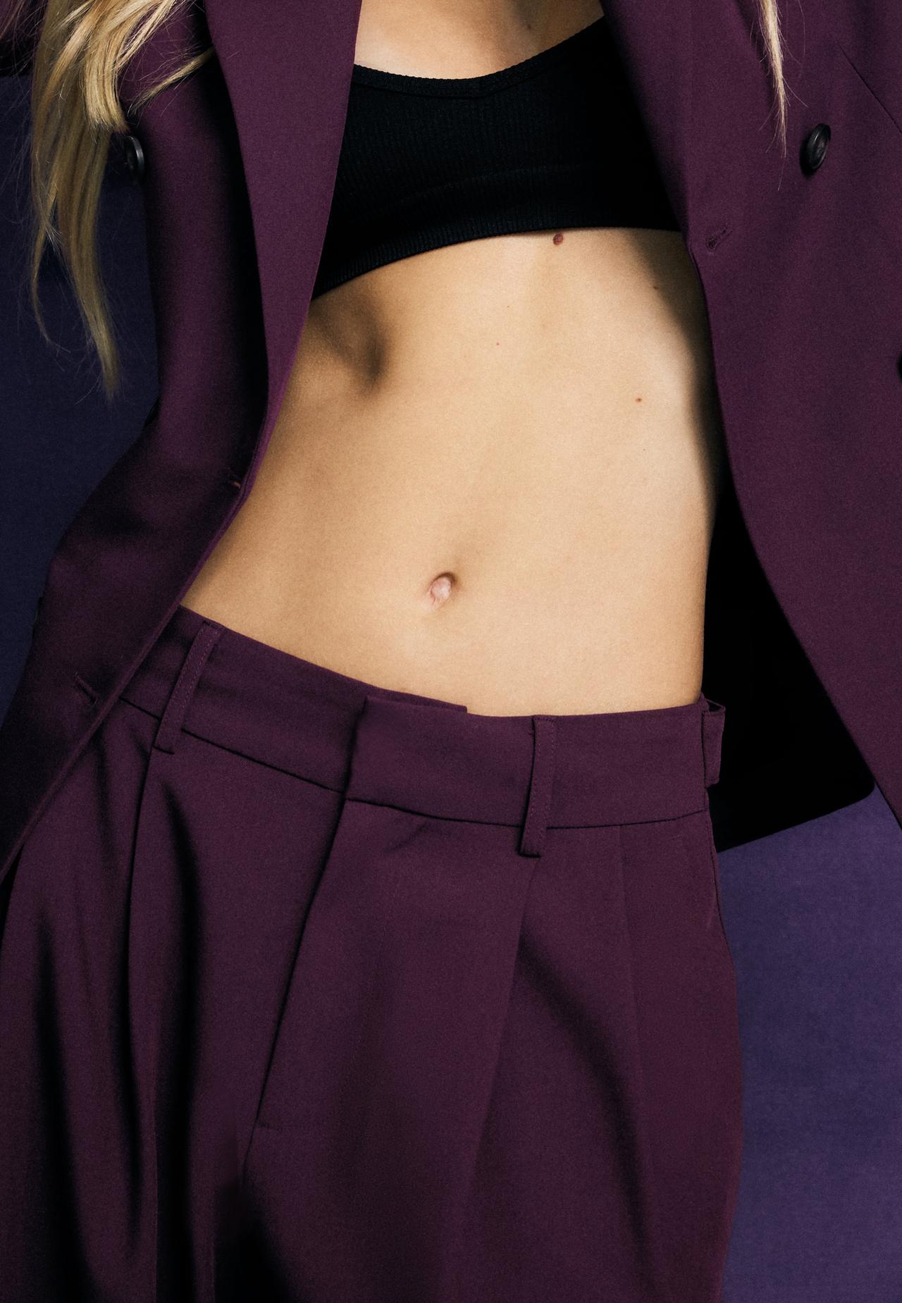 Wide-leg smart trousers with adjustable buttons — Purple