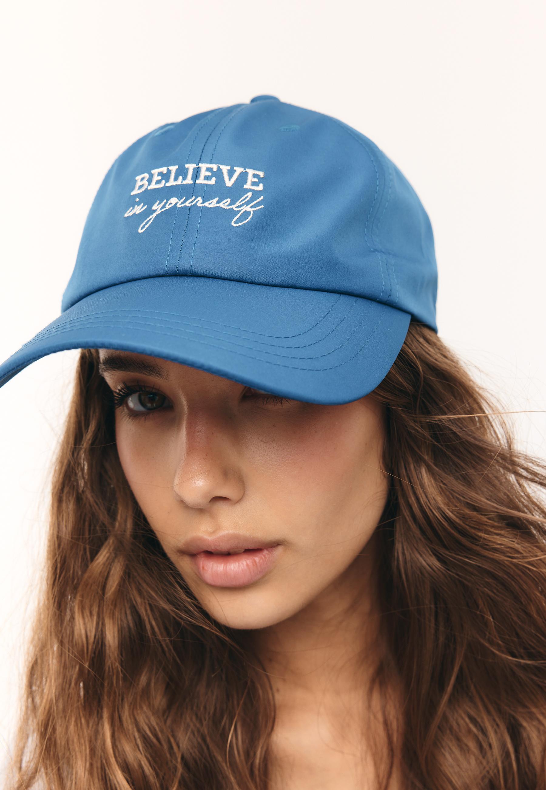 Women's hats and caps | Stradivarius Romania