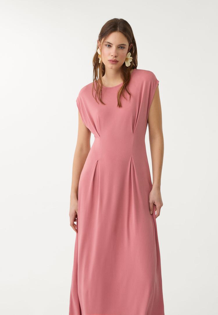 Stradivarius Midi Šaty S Krátkym Rukávom Pastel Pink S
