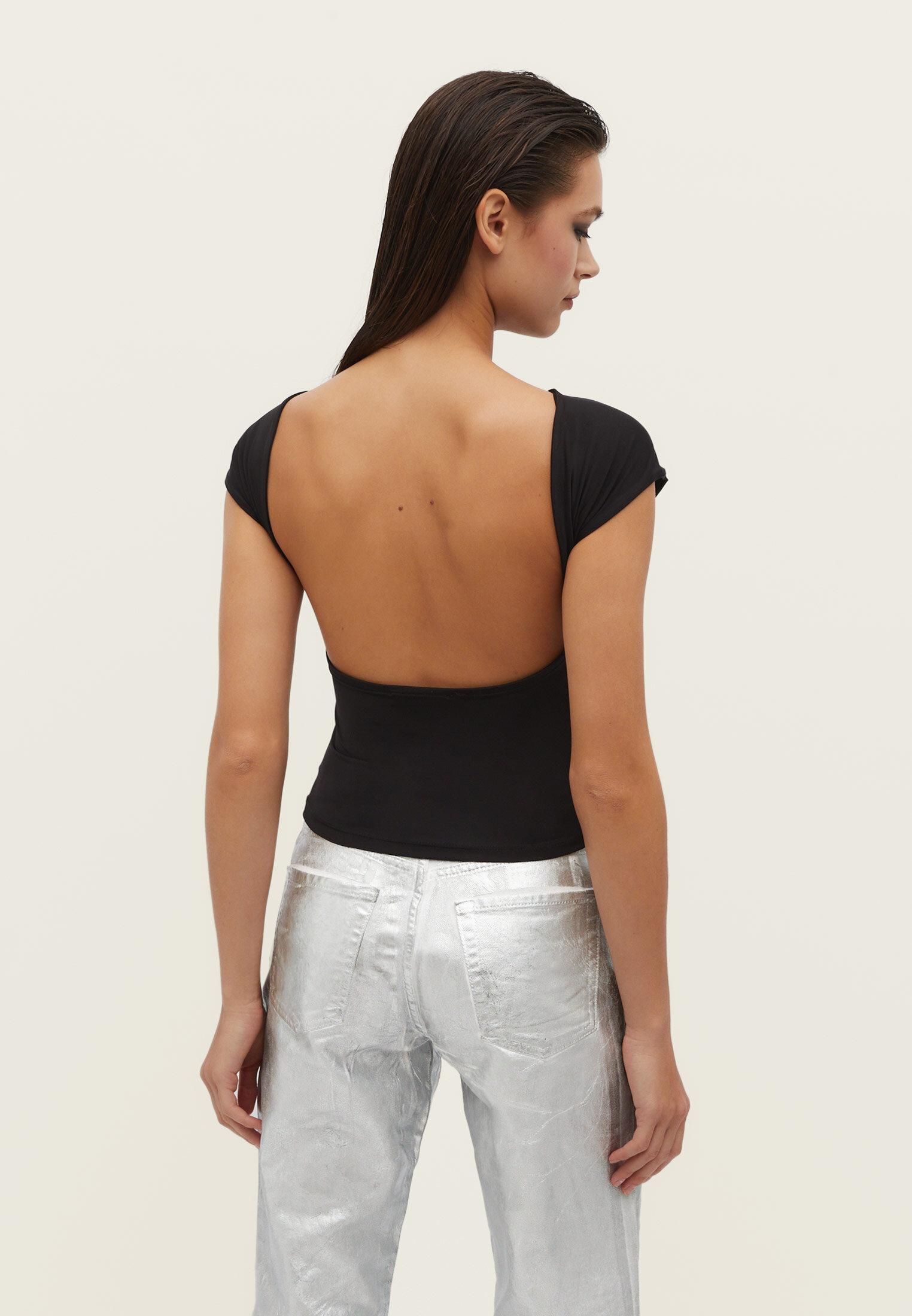 Open-back T-shirt — Black