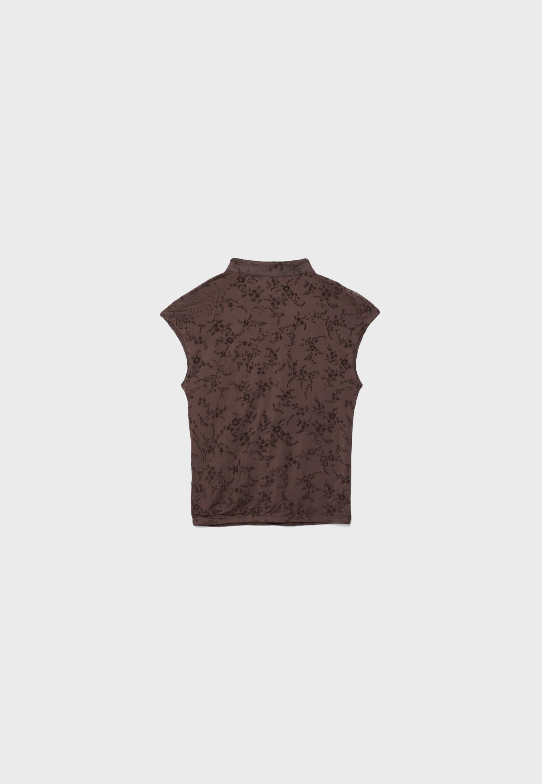Flocked stand collar T-shirt — Brown