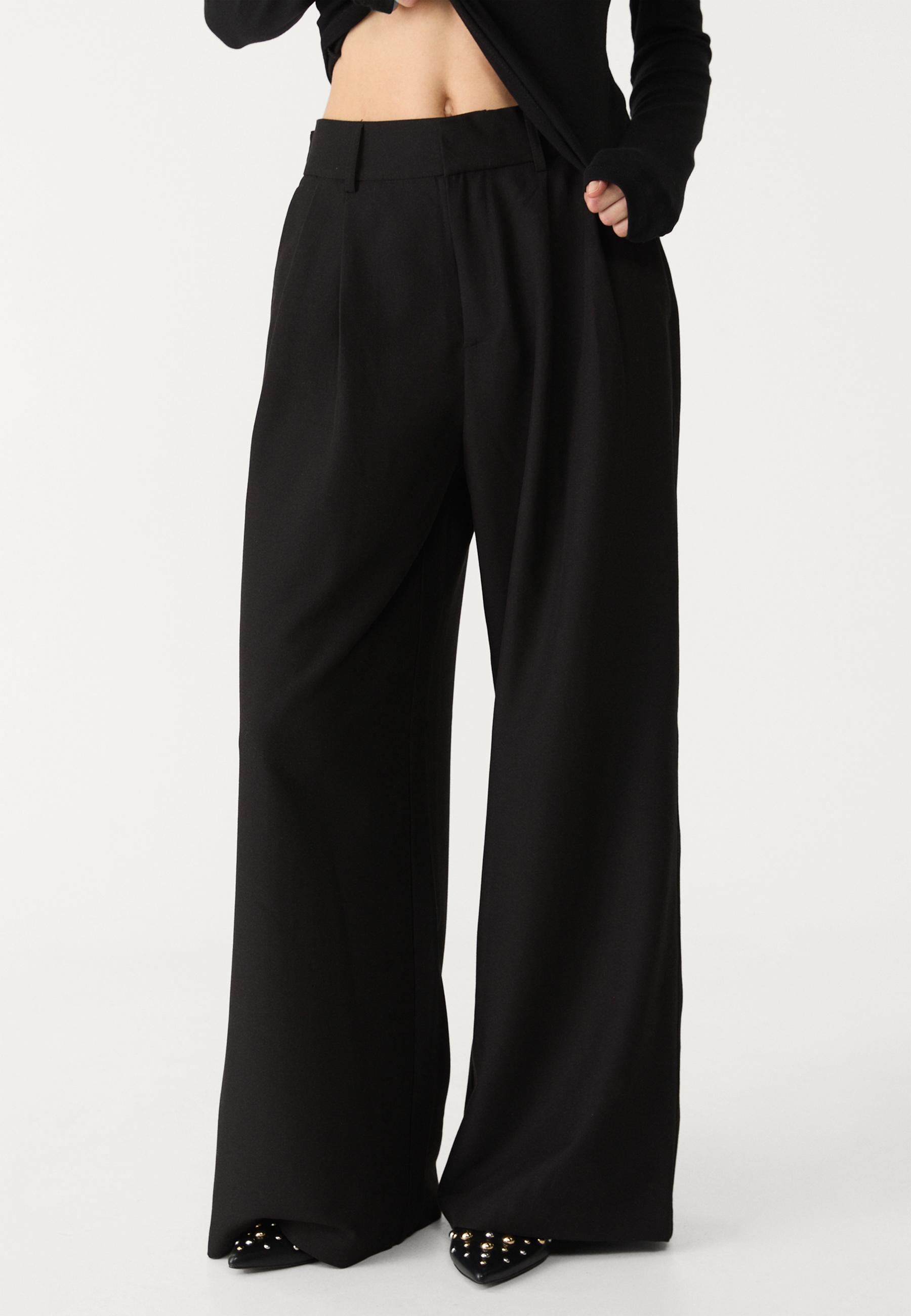 Wide-leg smart trousers with adjustable buttons — Black
