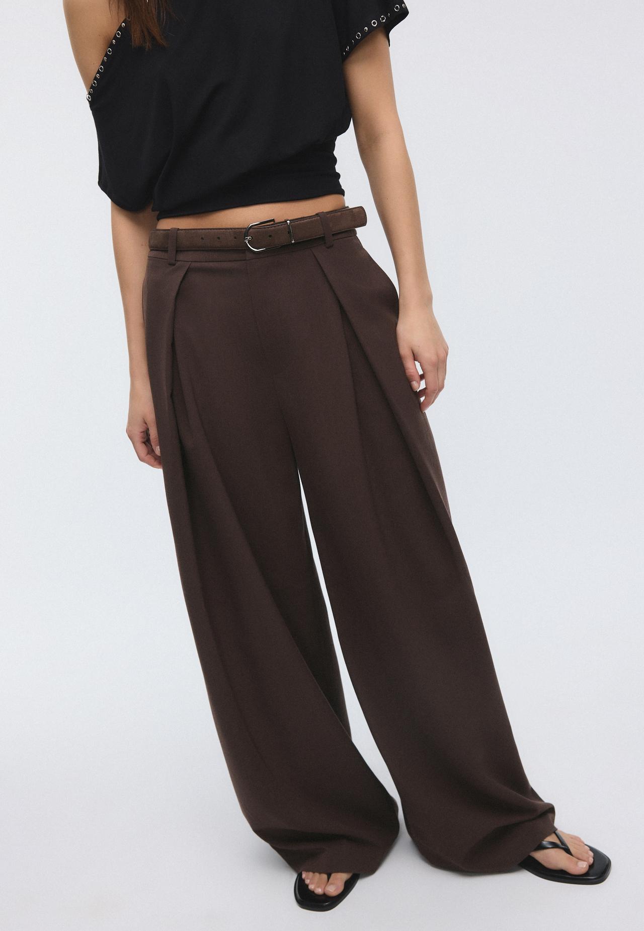 Maxi-darted trousers with belt — Brown