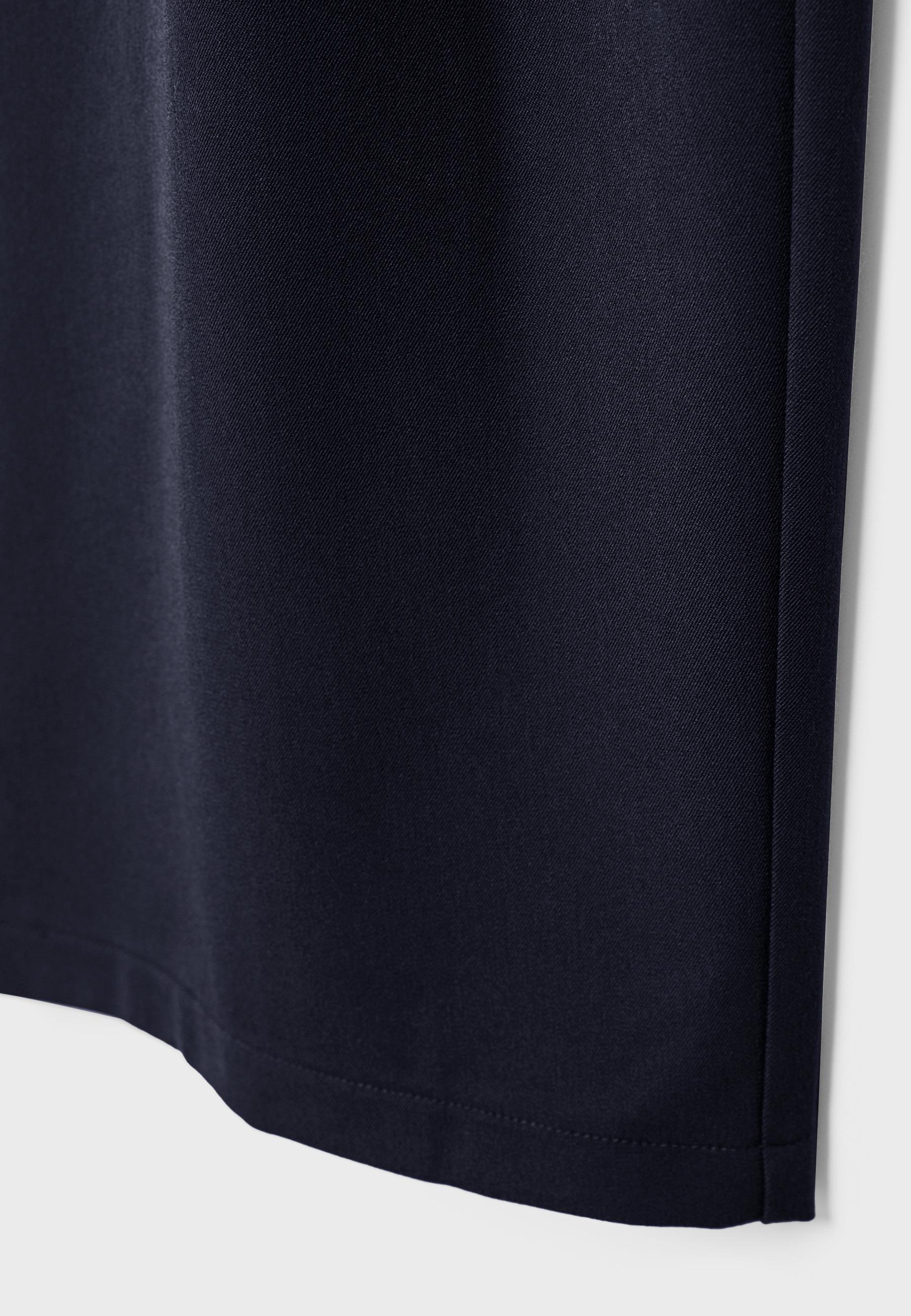 Barrel smart trousers with darts — Navy blue