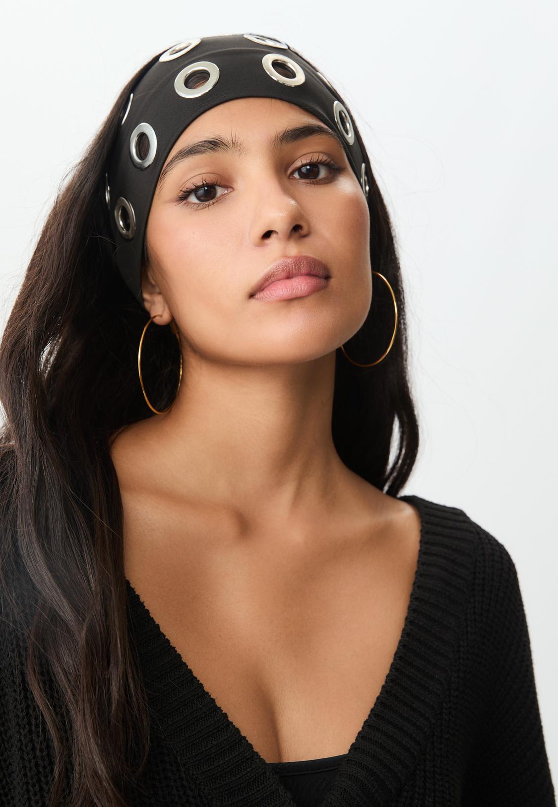 Cinta de pelo ojales Stradivarius Colombia