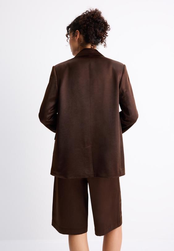 saten yuzeyli blazer