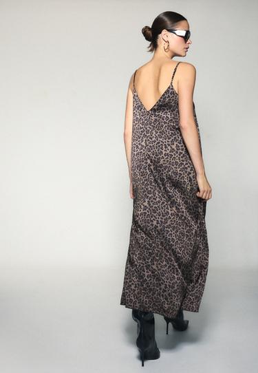 Long flowing satin dress — Mid beige 5