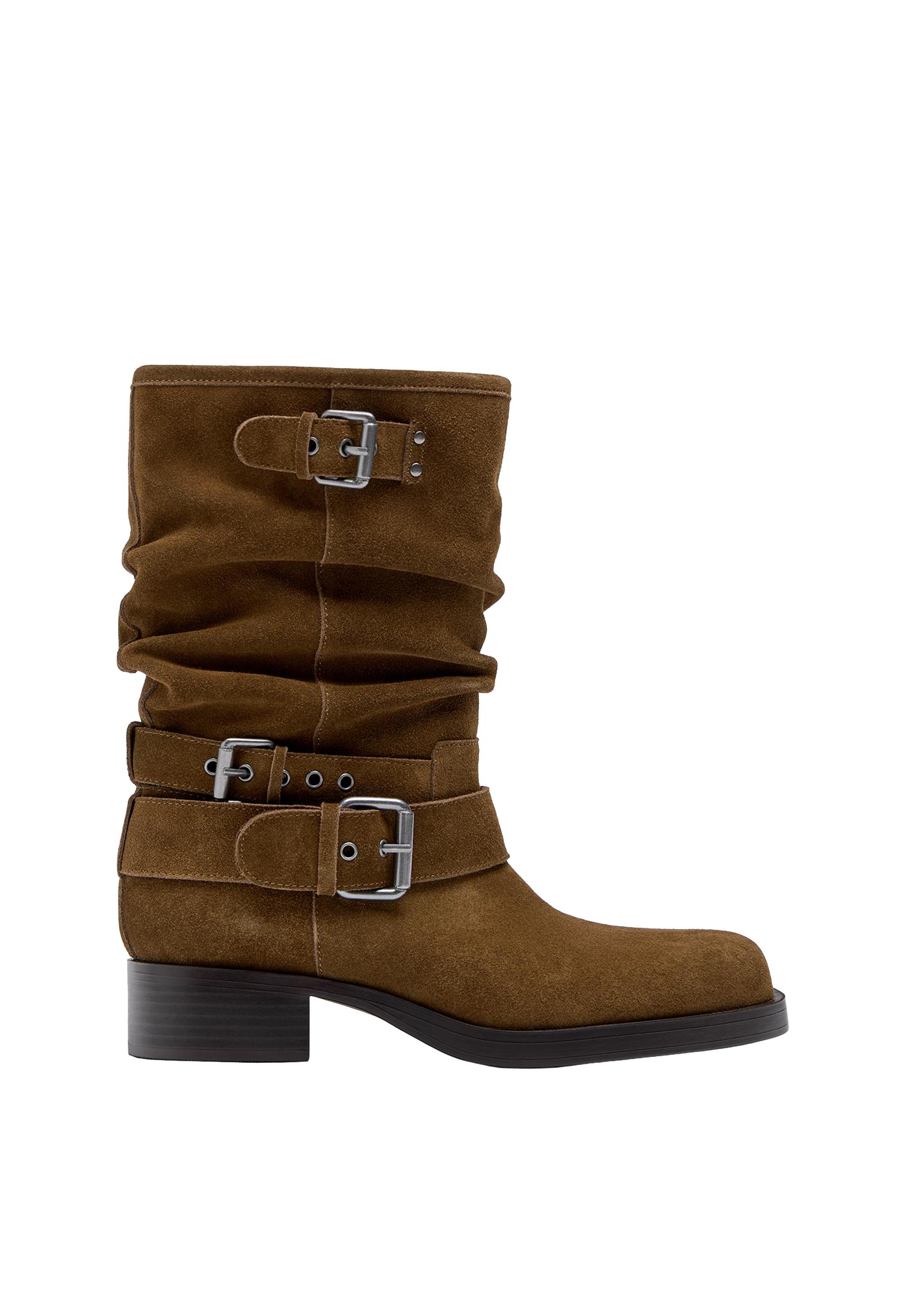 Flat leather buckle ankle boots — BEIGE