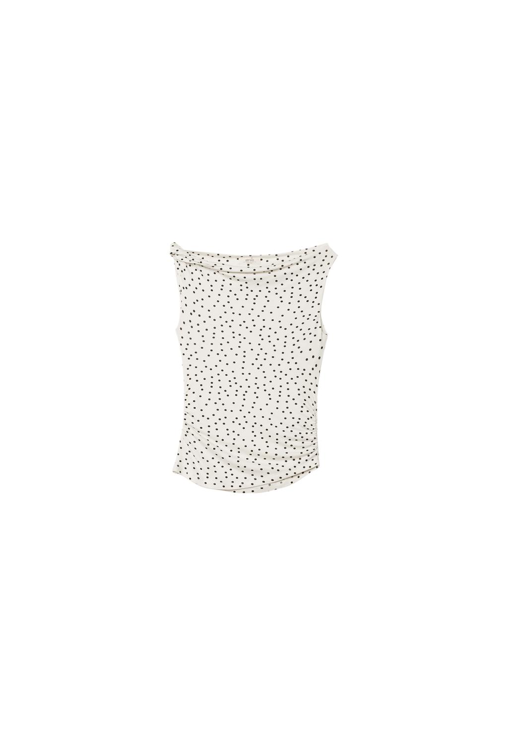 Asymmetrisches T-Shirt mit Tupfen und Rüschen