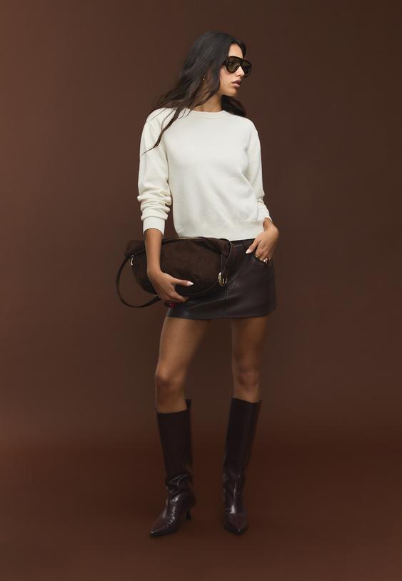 Stradivarius Soft-Touch Basic Knitted Jumper Ecru M