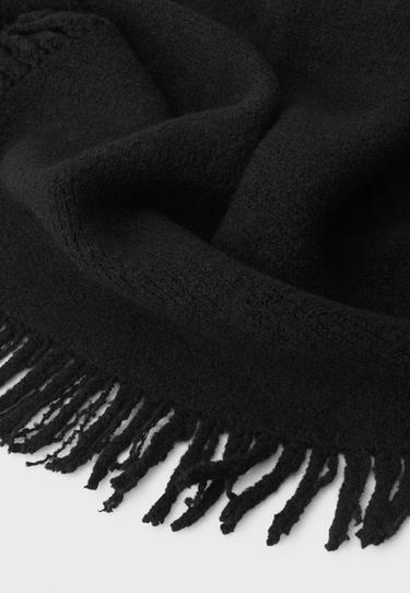 Fringed cape scarf — Black 3