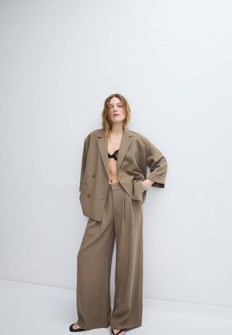 Stradivarius Vida Byxa Justerbar Linneeffekt 0-456 34