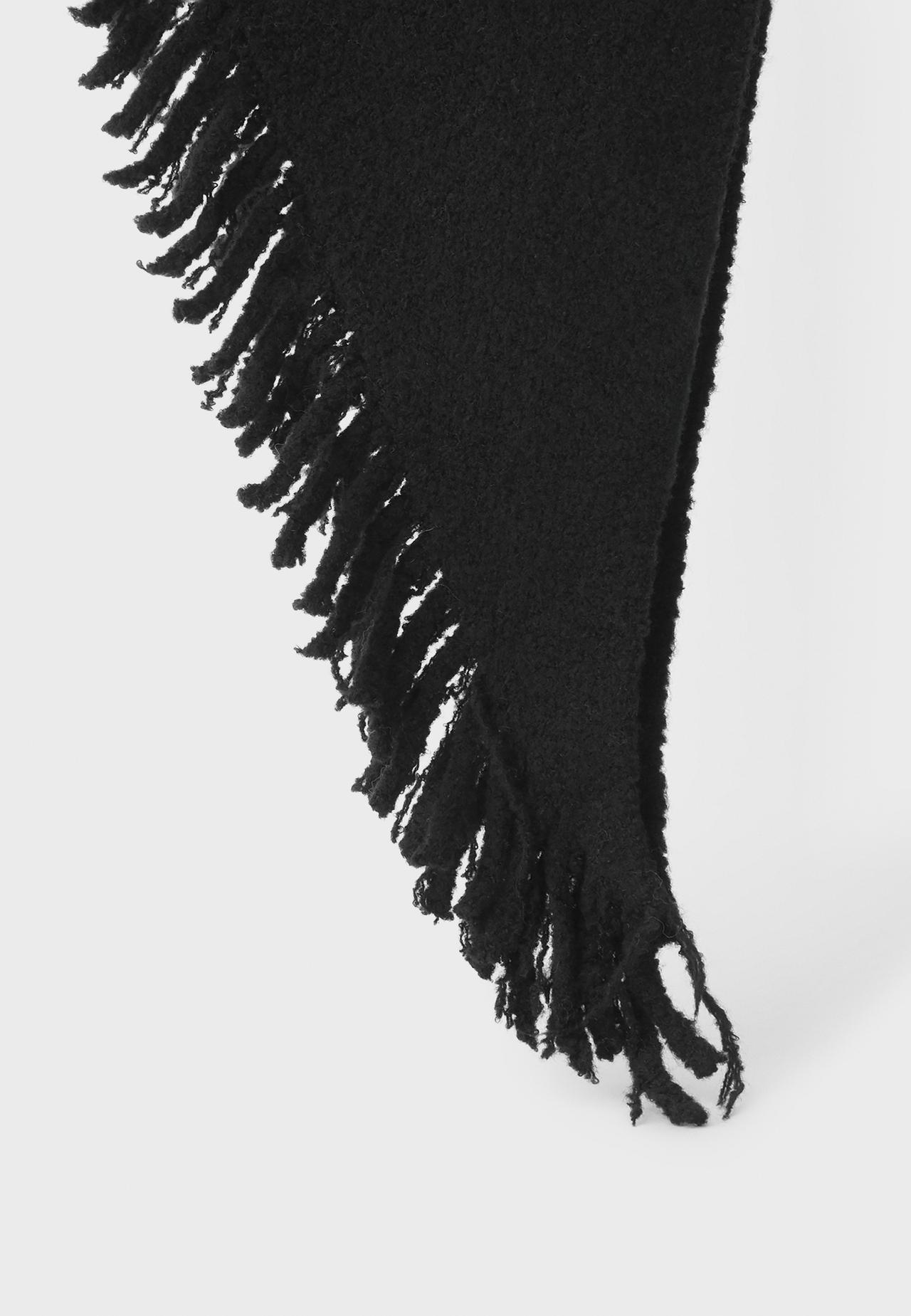 Fringed cape scarf — Black