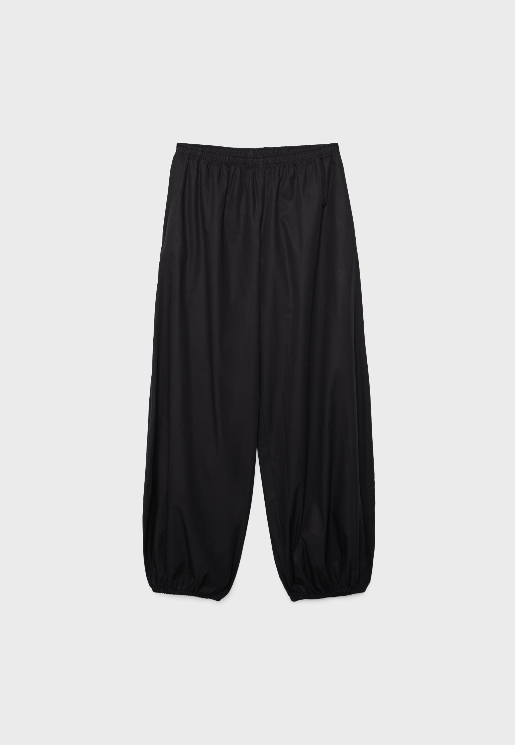 Printed voluminous trousers — Black