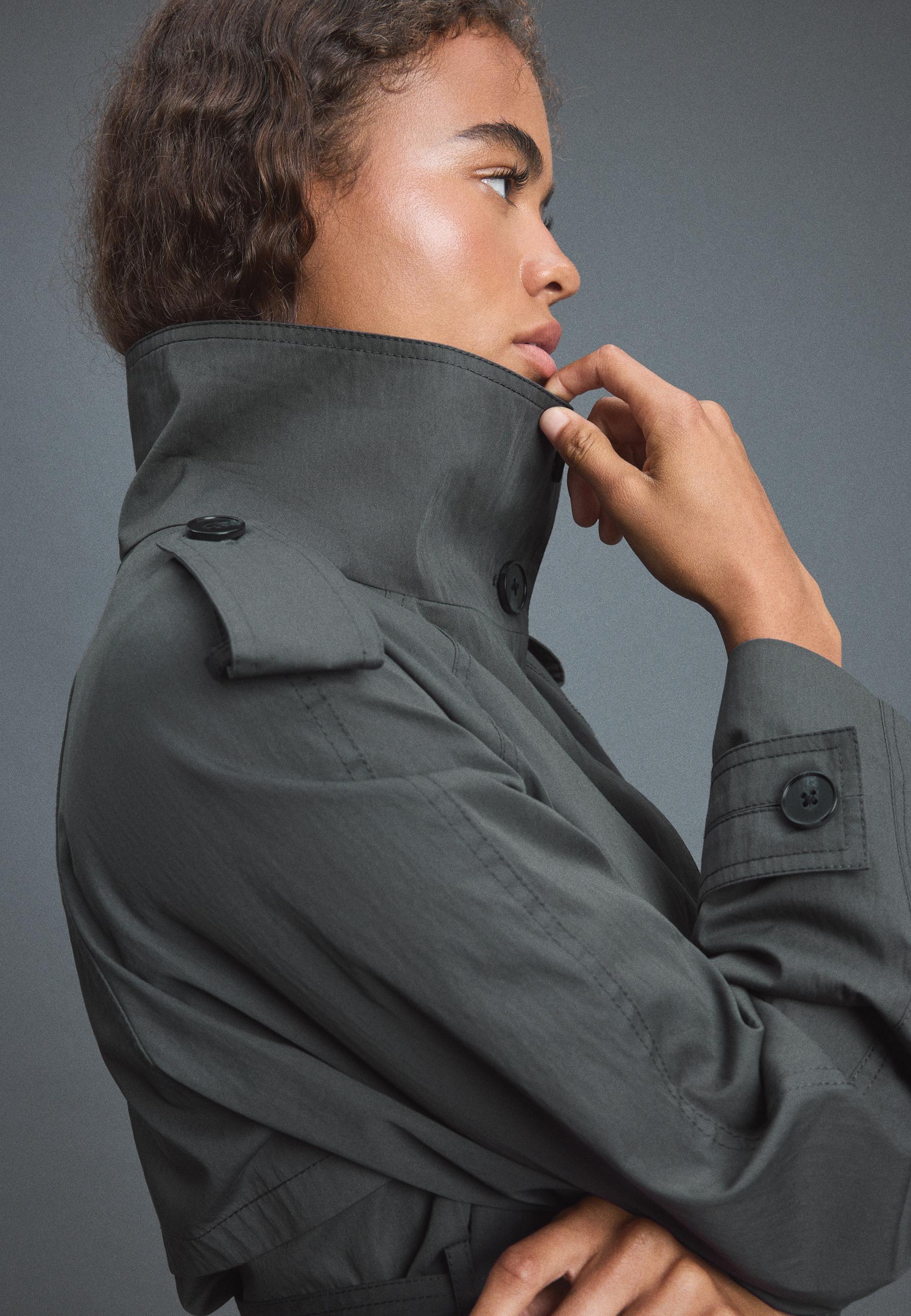 High-neck trench coat with belt - Women's fashion | Stradivarius