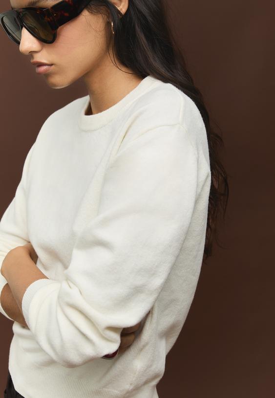 Stradivarius Soft-Touch Basic Knitted Jumper Ecru M