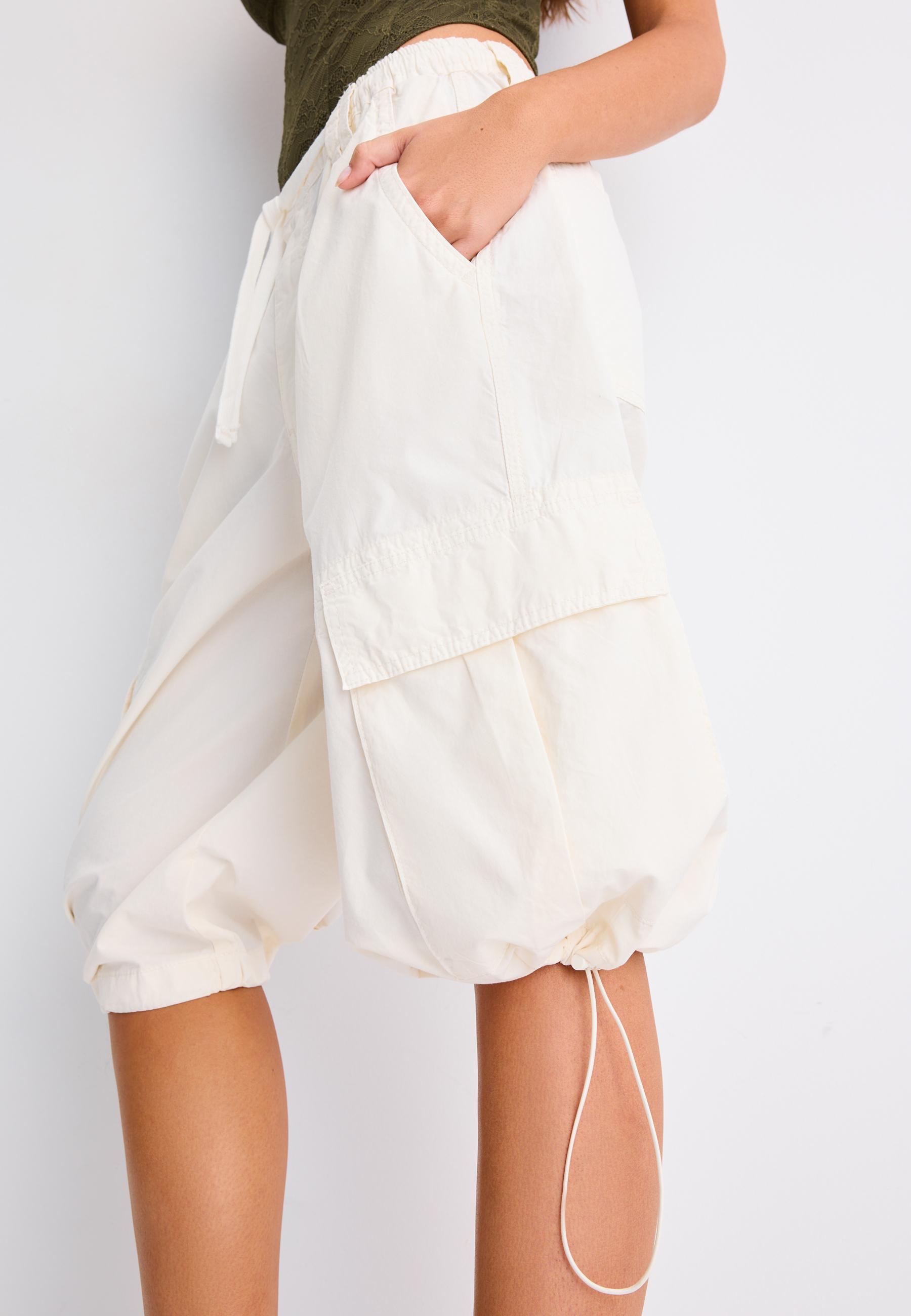 Poplin Bermuda shorts with stoppers — Vanilla