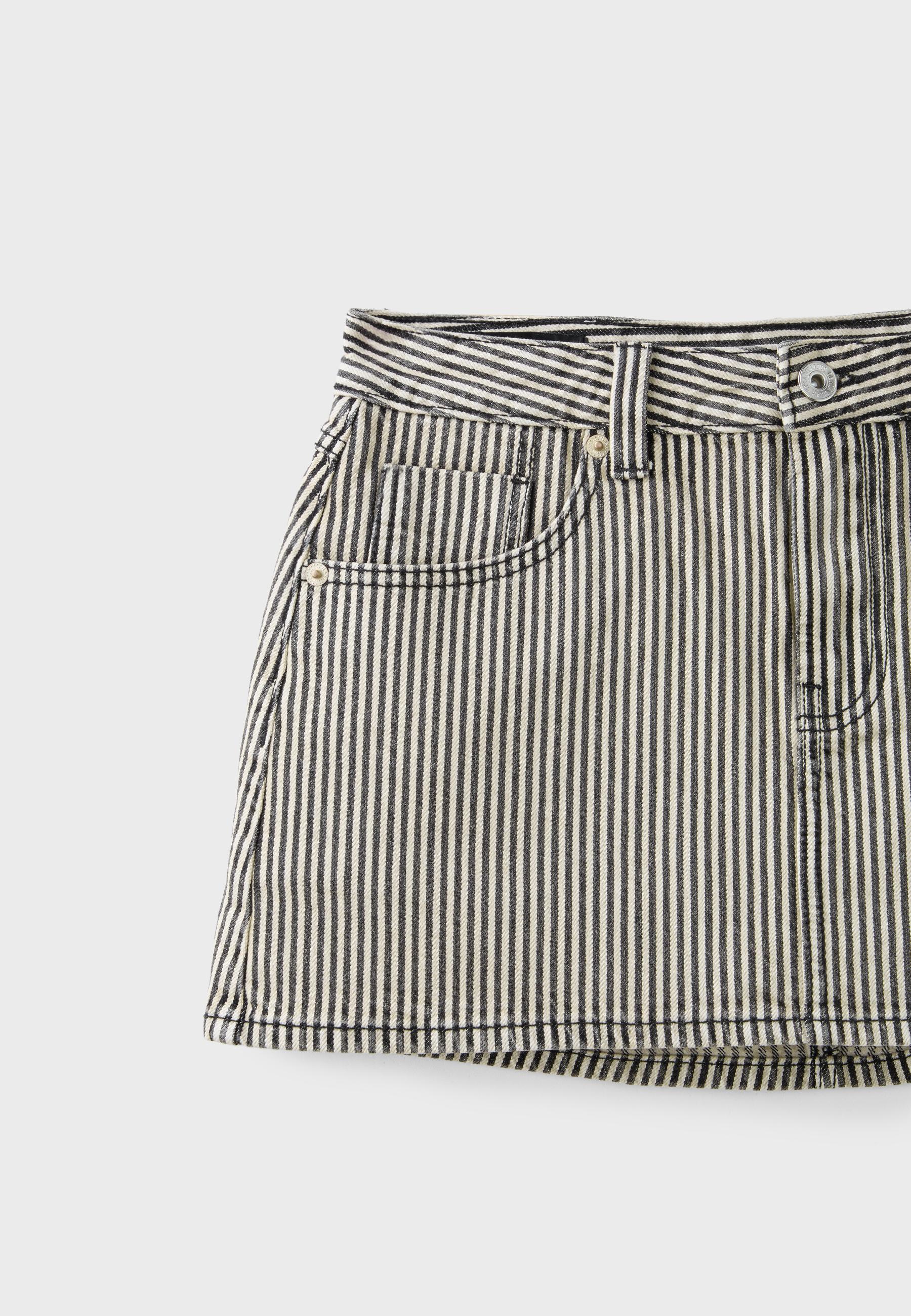 D62 straight striped skort — Dark grey