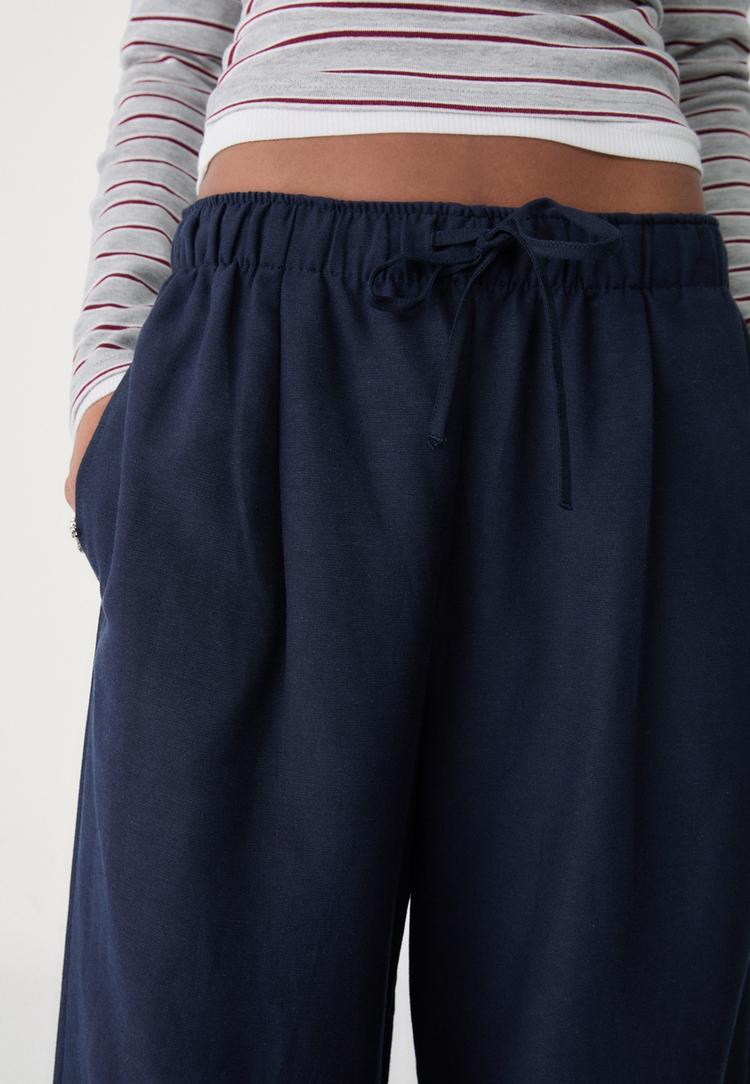 pantalon wide leg con lino