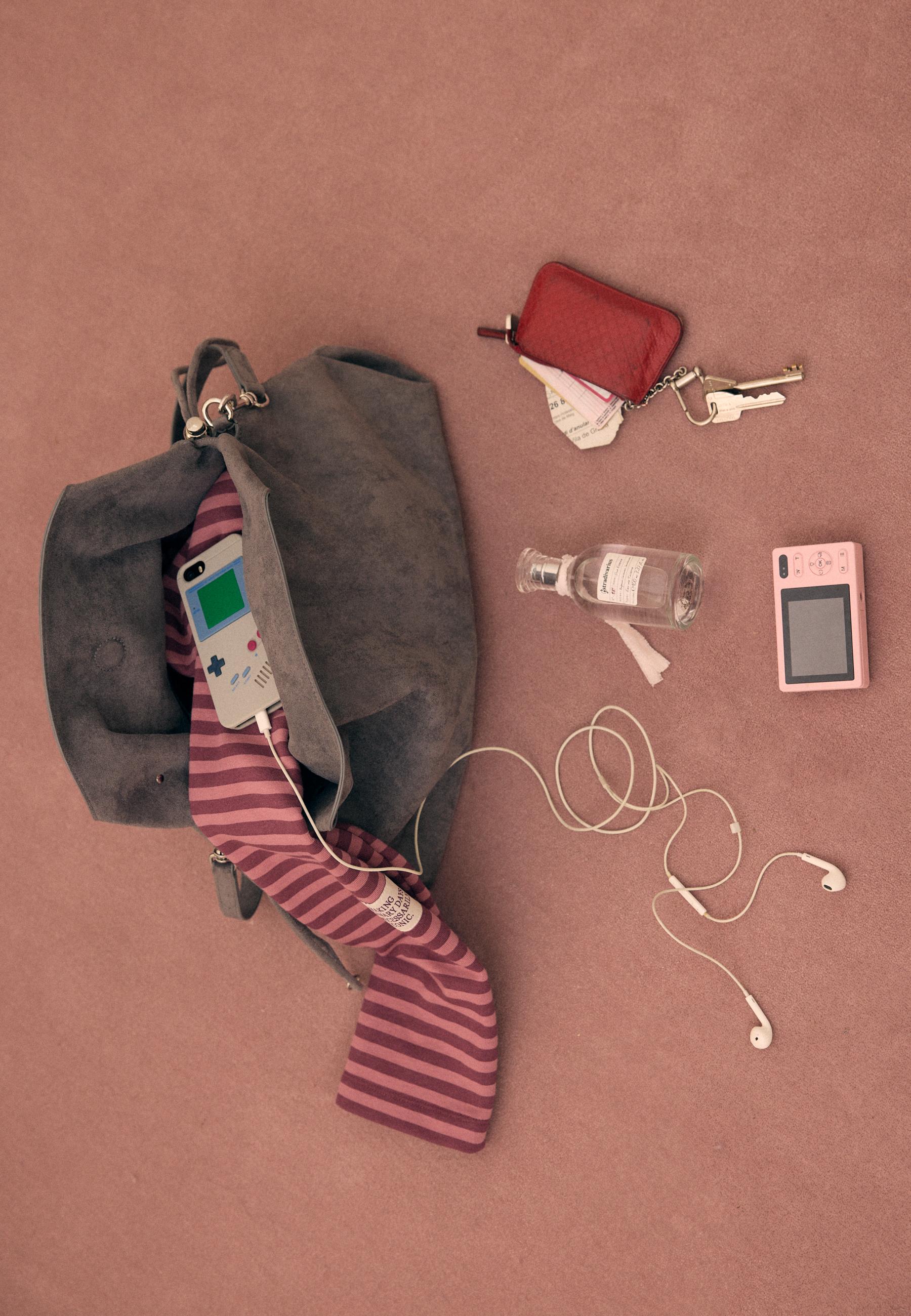 Ruched shoulder bag — Dark grey