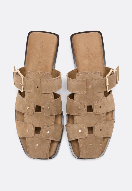 Stradivarius Sandales À Lanières En Cuir Ouvertes À L'arrière Beige 40