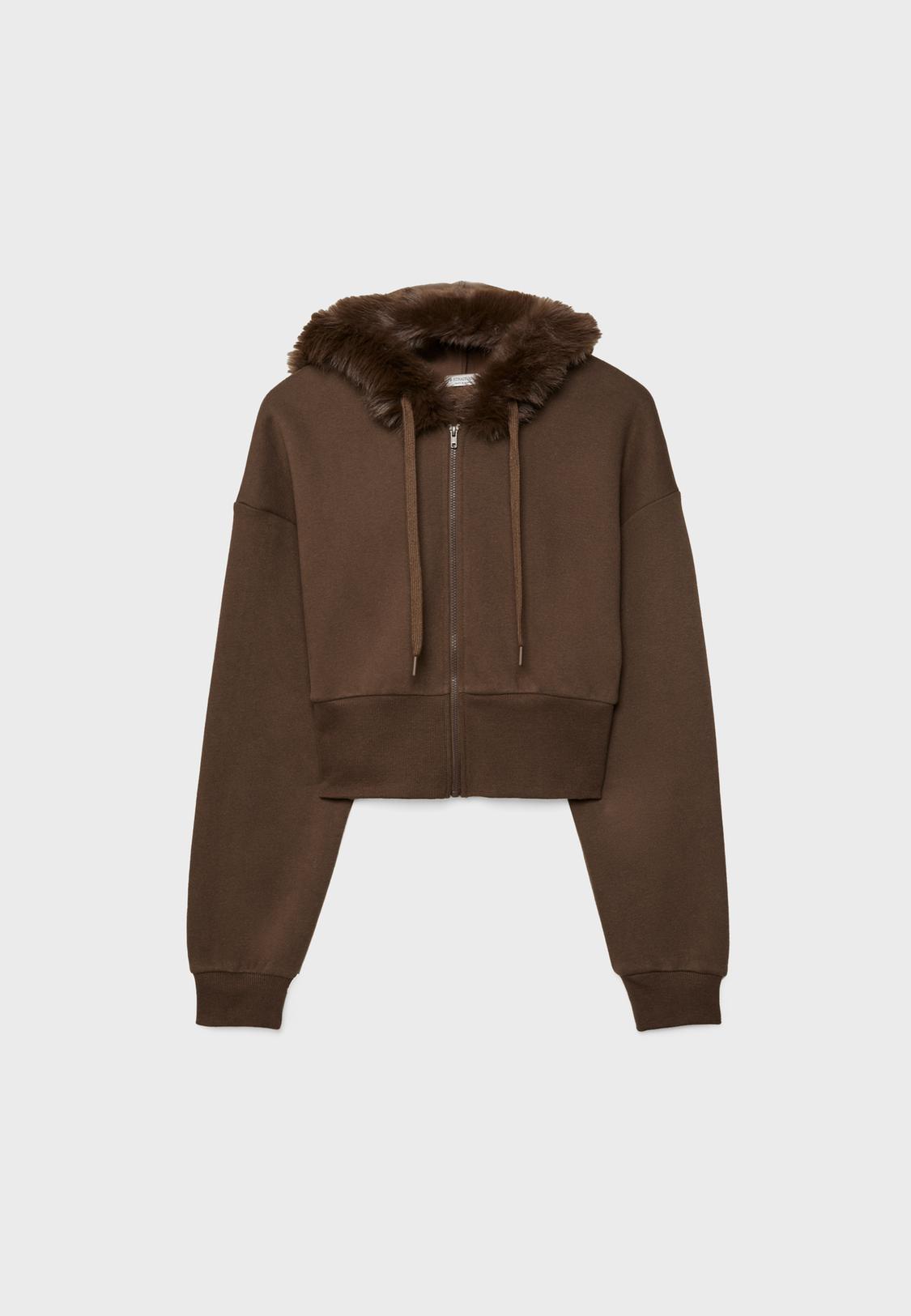 Faux fur hoodie Women's fashion Stradivarius Georgia