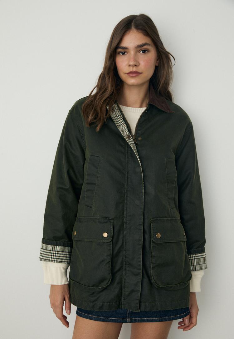 parka encerada multi bolsillos