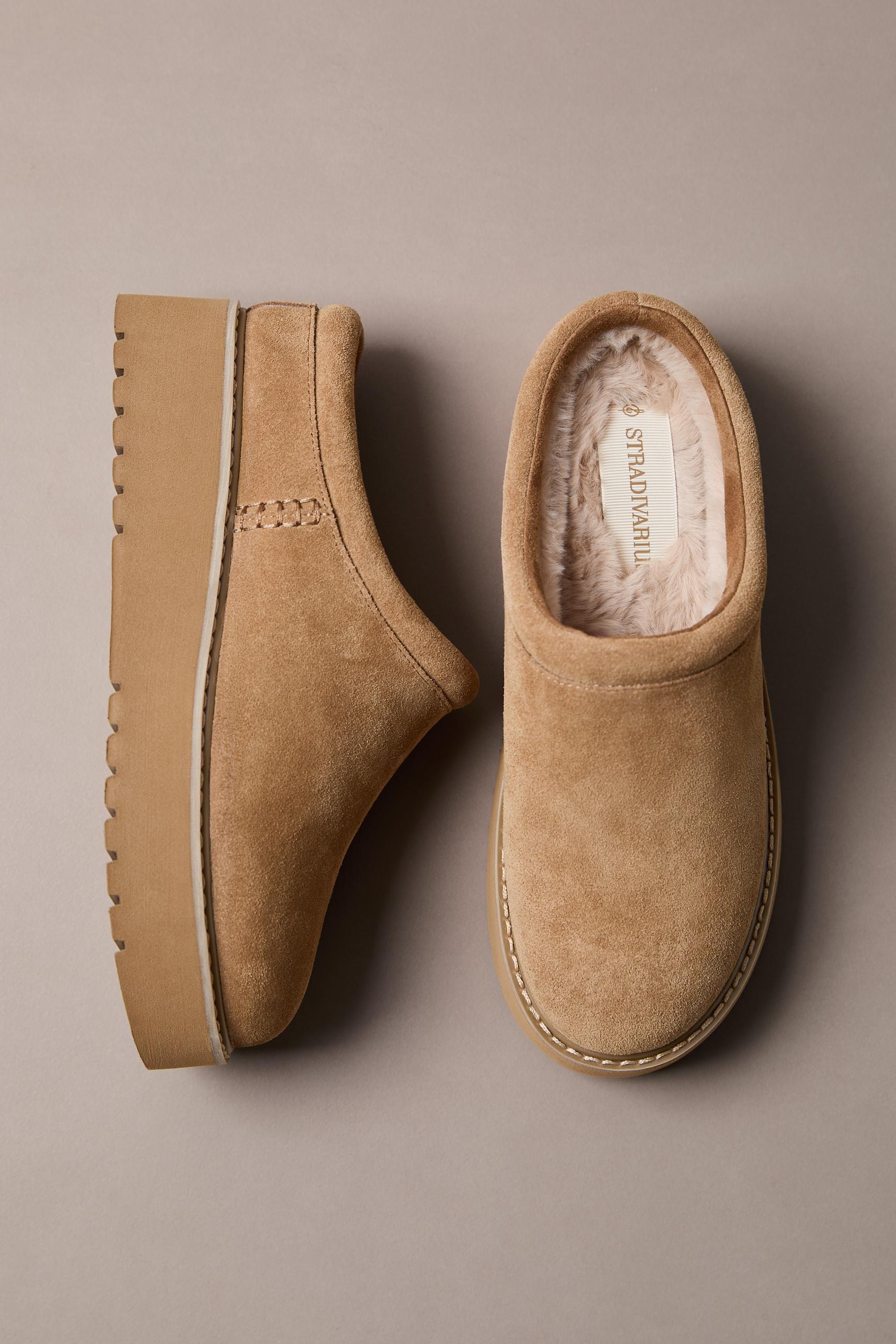 Flat leather clogs — BEIGE