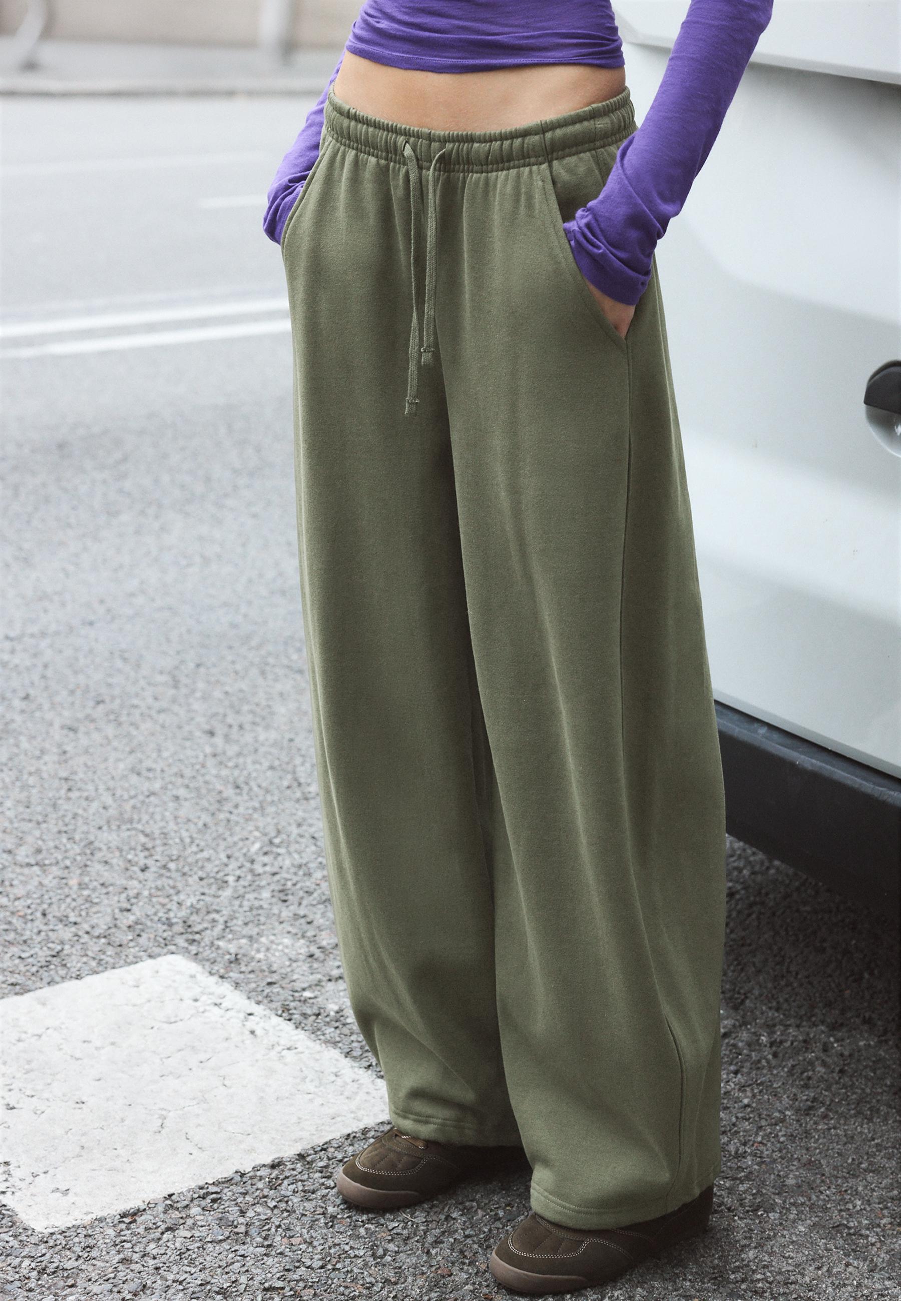 Stradivarius Παντελόνι Jogger Φούτερ Με Stoppers Χακί L