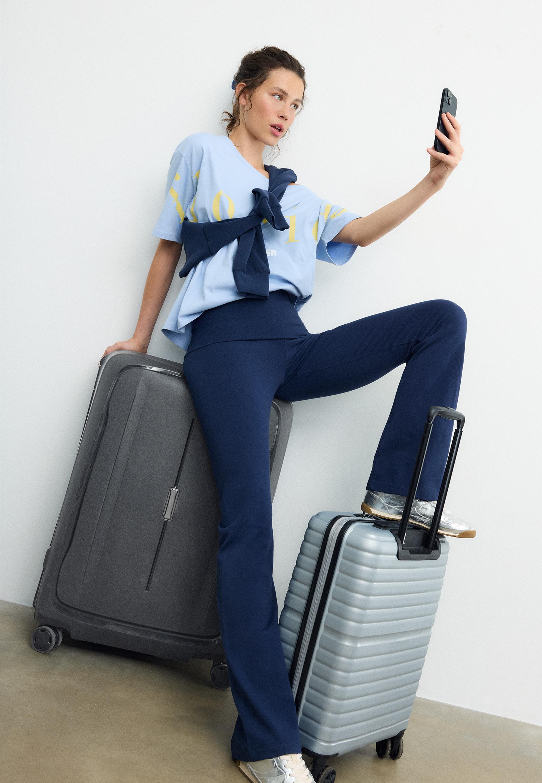 Flared leggings — Dark blue