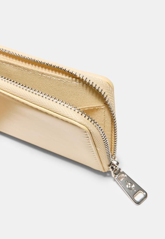 Stradivarius Leather Effect Card Holder Gold Os