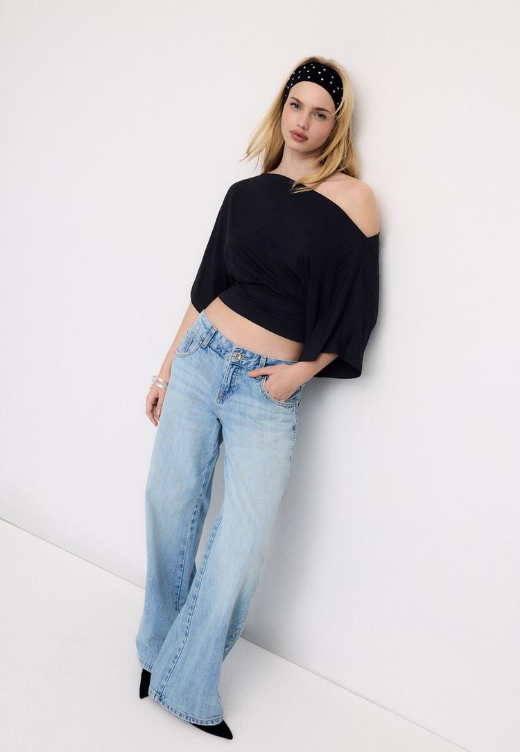 Stradivarius Tricou Simplu Cu Mânecă Liliac Negru S